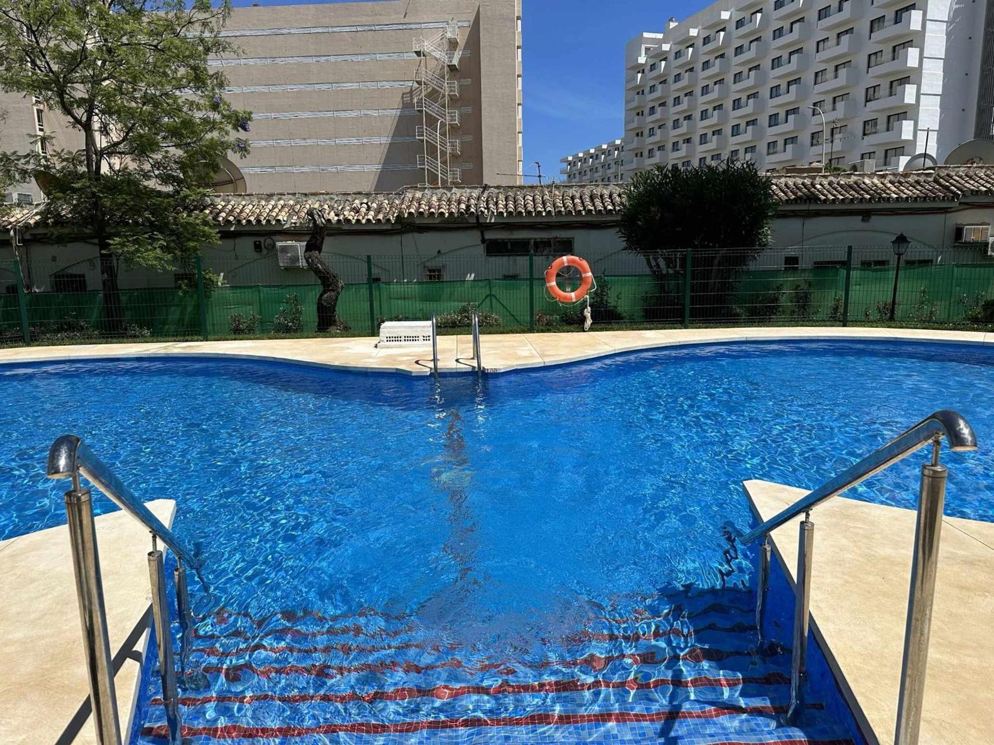 Apartamento La Carihuela A 2 Minutos De La Playa Торремолінос Екстер'єр фото