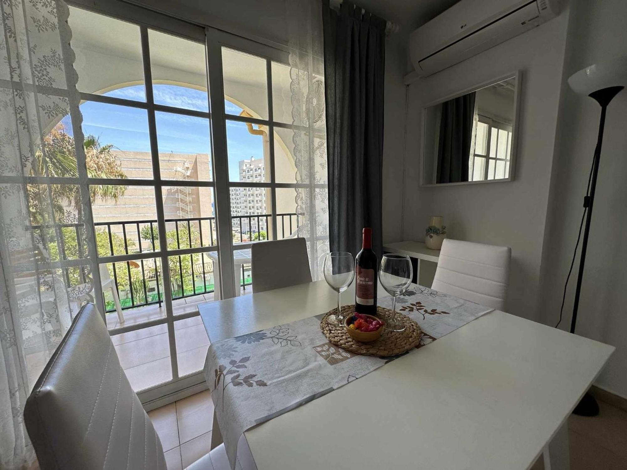 Apartamento La Carihuela A 2 Minutos De La Playa Торремолінос Екстер'єр фото